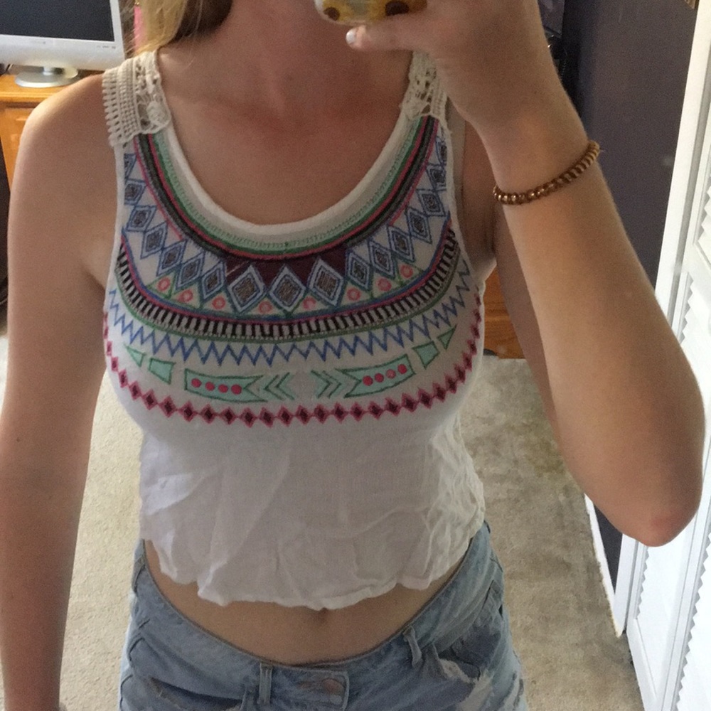 Crop top